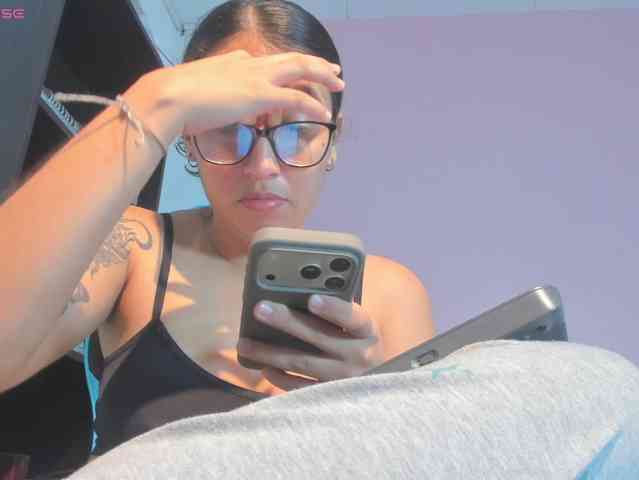 MariaFoxx webcam