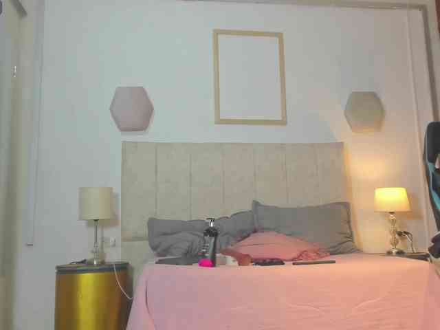 MariaFoxx webcam