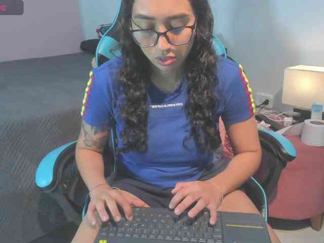 MariaFoxx webcam