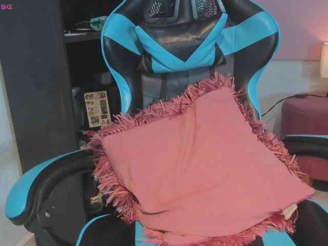 MariaFoxx webcam