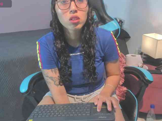 MariaFoxx webcam
