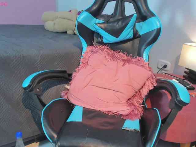 MariaFoxx webcam