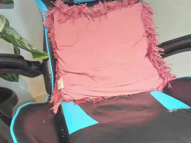 MariaFoxx webcam
