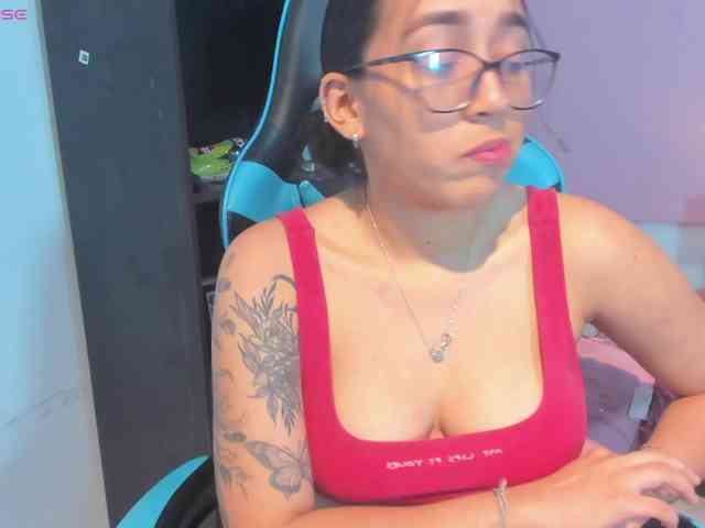MariaFoxx webcam