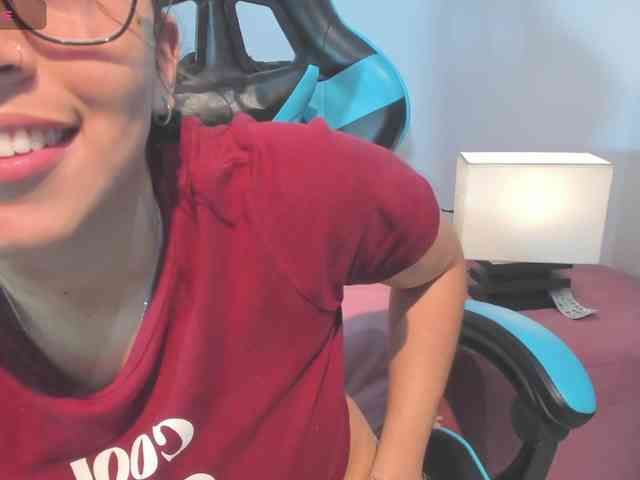 MariaFoxx webcam