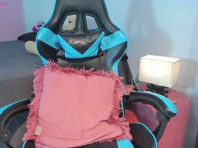 MariaFoxx webcam