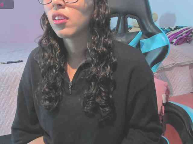 MariaFoxx webcam