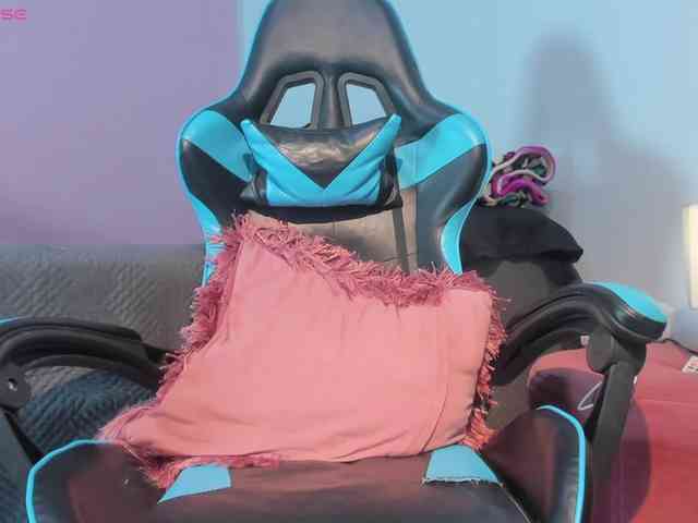 MariaFoxx webcam