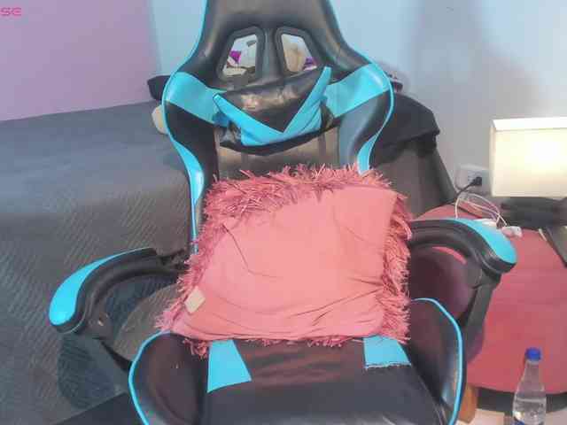 MariaFoxx webcam