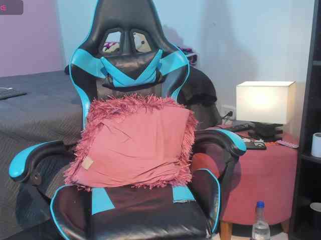 MariaFoxx webcam