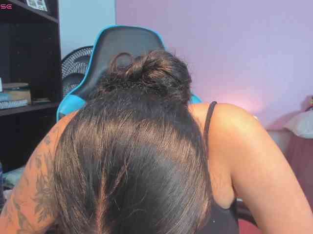 MariaFoxx webcam
