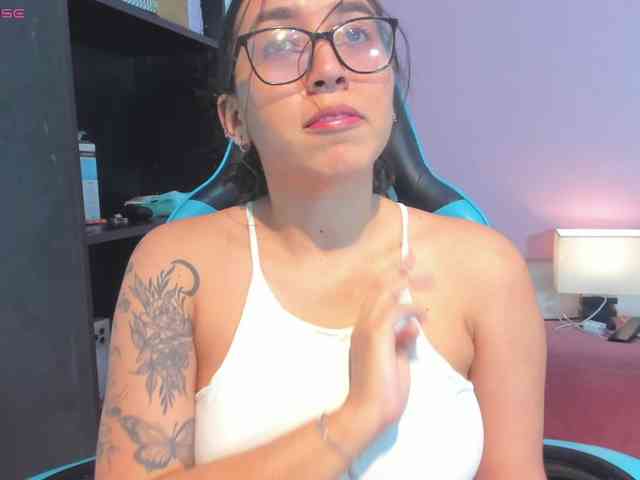 MariaFoxx webcam