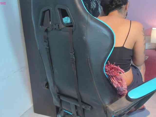 MariaFoxx webcam