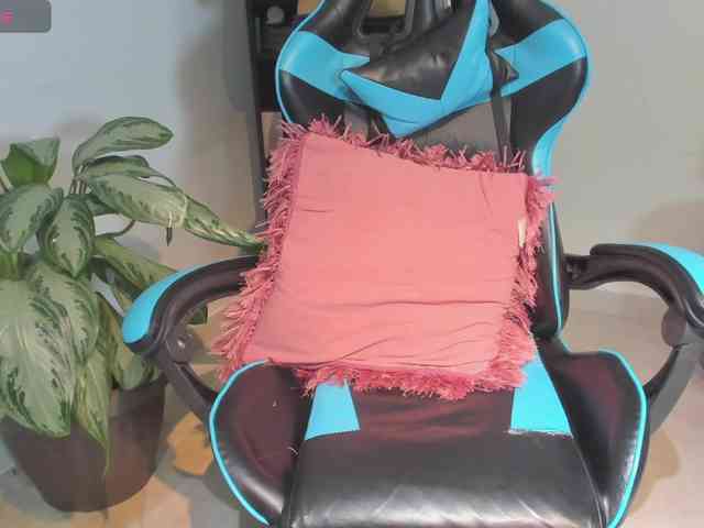 MariaFoxx webcam