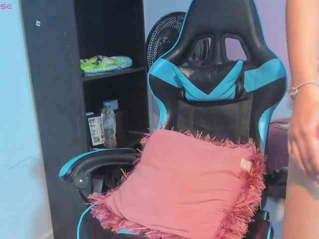 MariaFoxx webcam