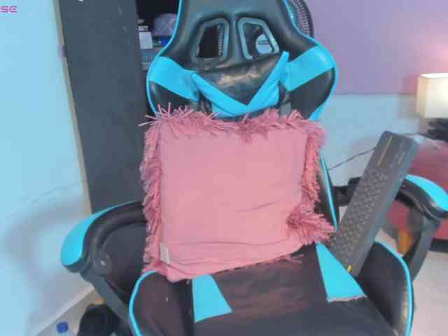 MariaFoxx webcam