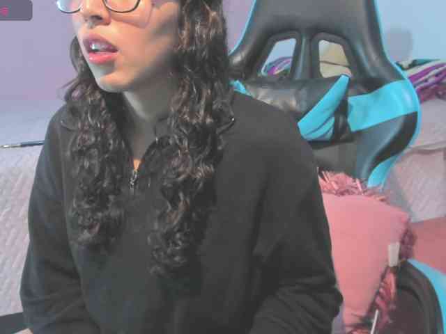 MariaFoxx webcam