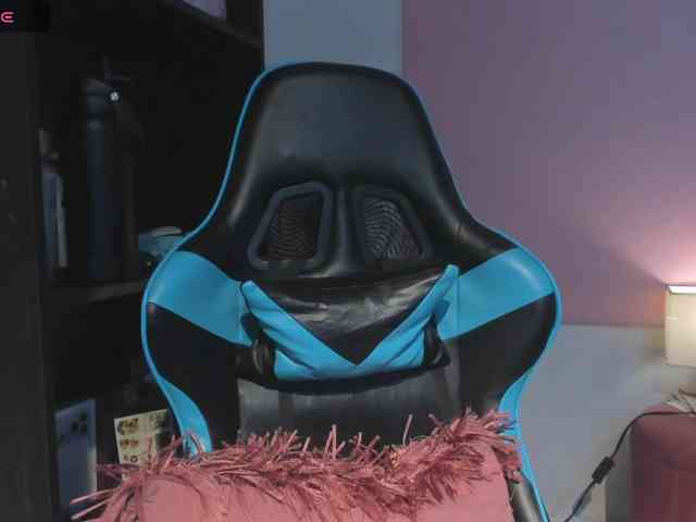 MariaFoxx webcam