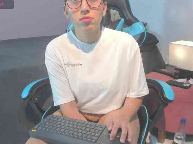 MariaFoxx webcam
