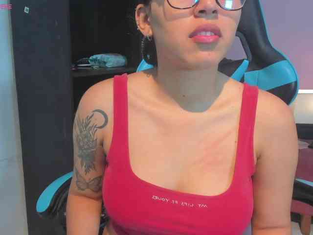 MariaFoxx webcam