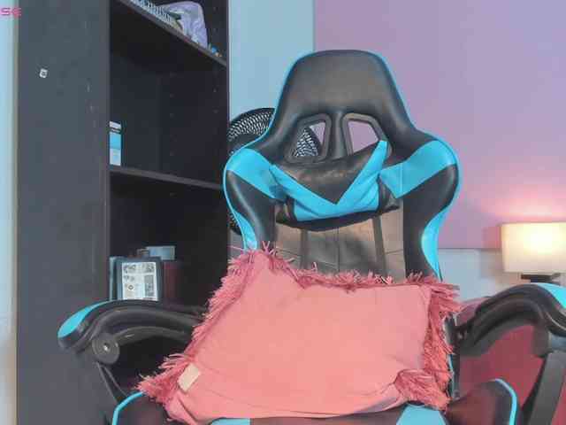 MariaFoxx webcam