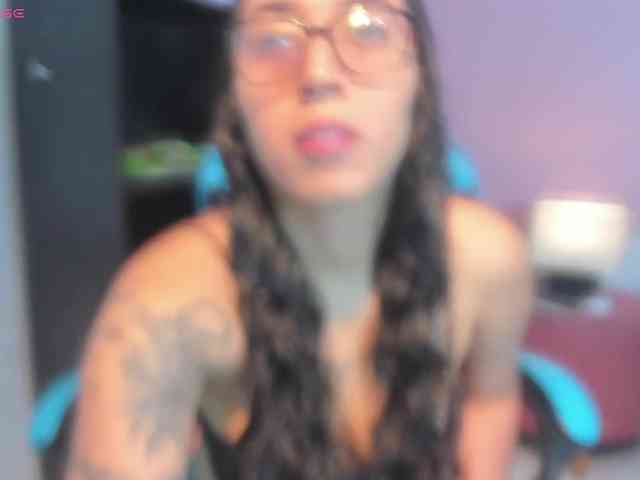 MariaFoxx webcam