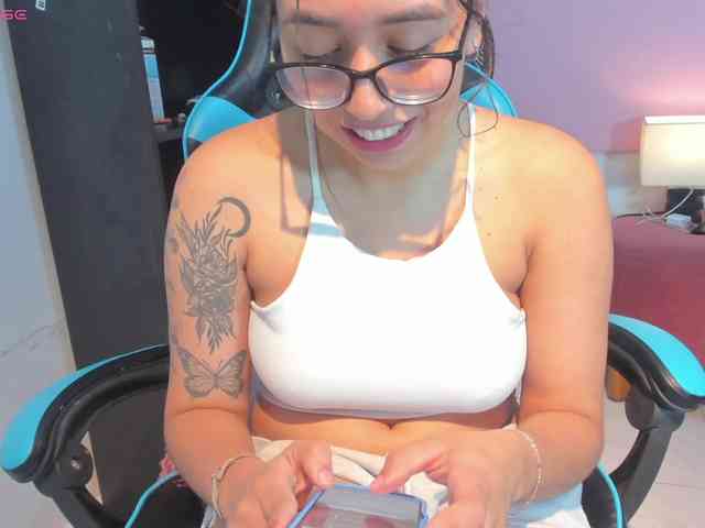 MariaFoxx webcam