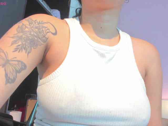 MariaFoxx webcam