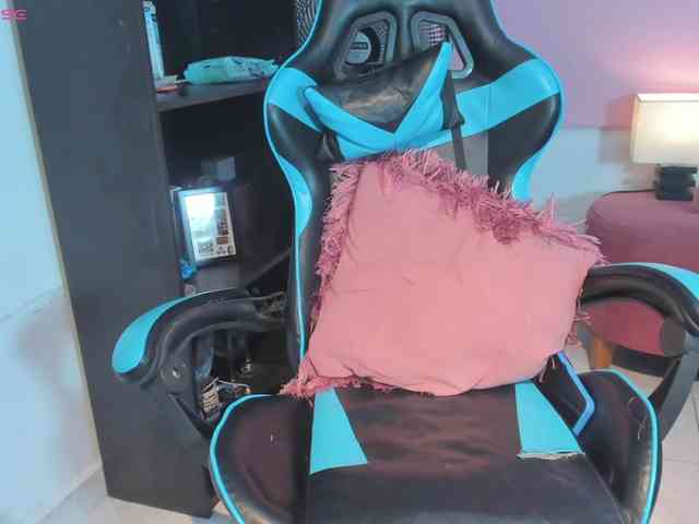 xxx chat room MariaFoxx