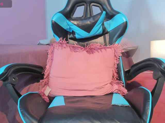 MariaFoxx webcam