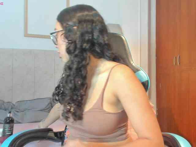 MariaFoxx webcam