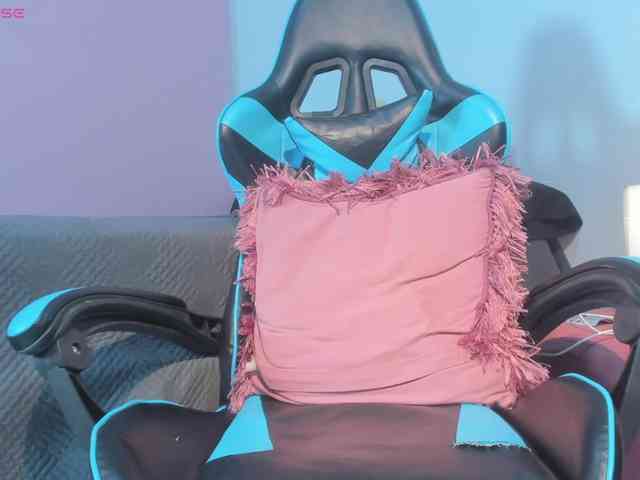MariaFoxx webcam