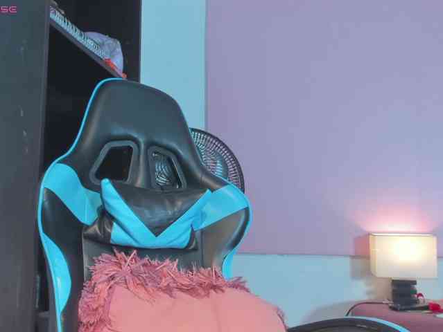 MariaFoxx webcam