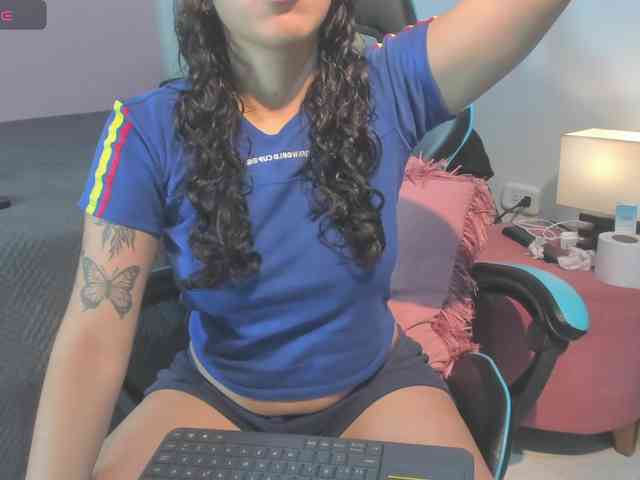 MariaFoxx webcam
