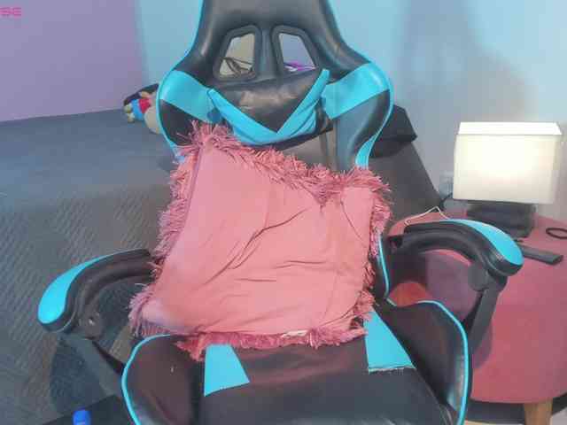 MariaFoxx webcam