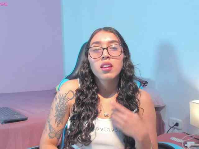 MariaFoxx webcam