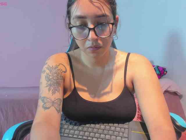 MariaFoxx webcam