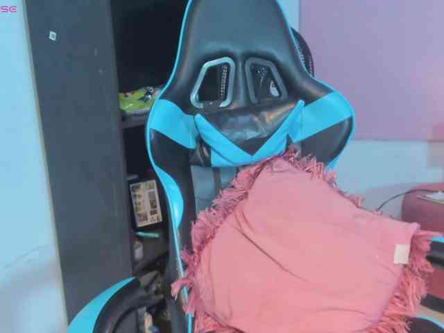 MariaFoxx webcam