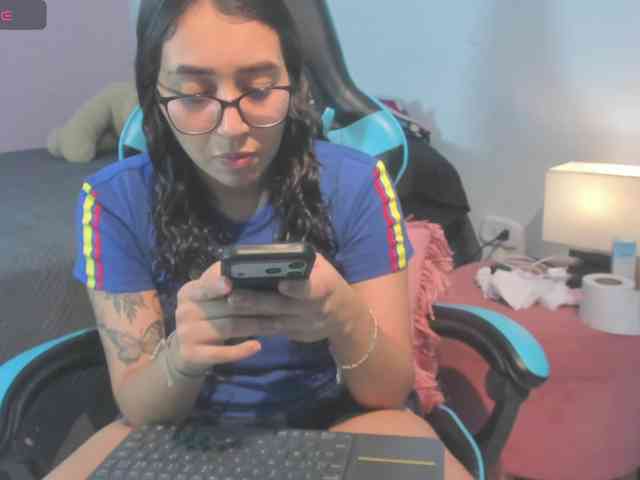 MariaFoxx webcam