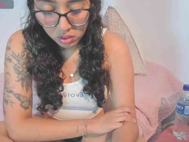MariaFoxx webcam