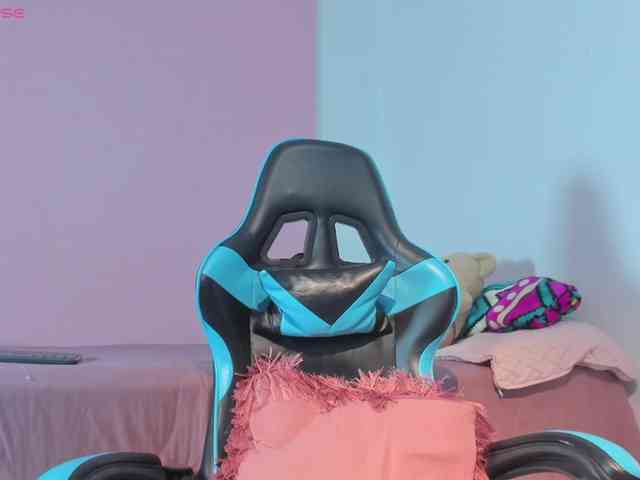 MariaFoxx webcam