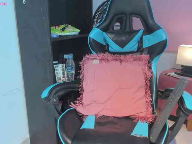 MariaFoxx webcam