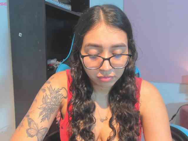 MariaFoxx webcam