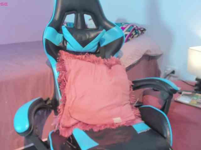 MariaFoxx webcam