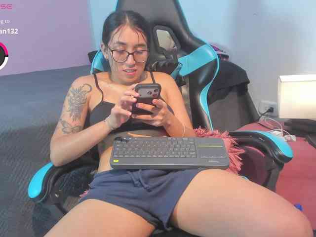 MariaFoxx webcam