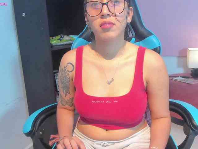 MariaFoxx webcam