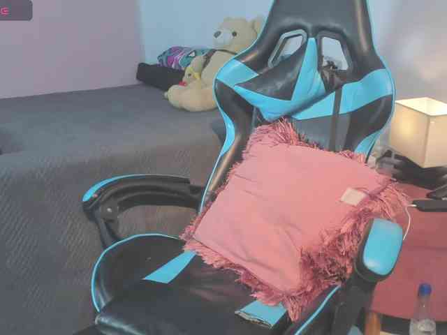 MariaFoxx webcam