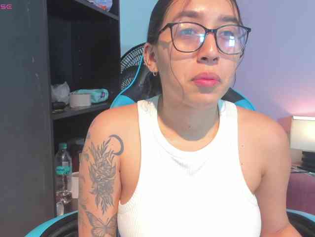 MariaFoxx webcam