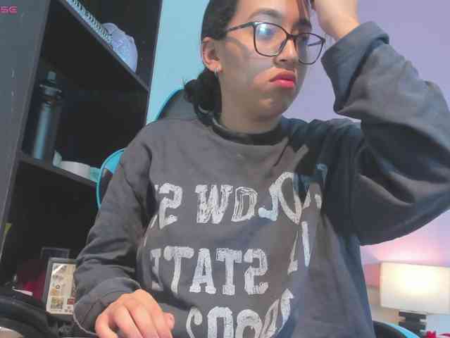 MariaFoxx webcam