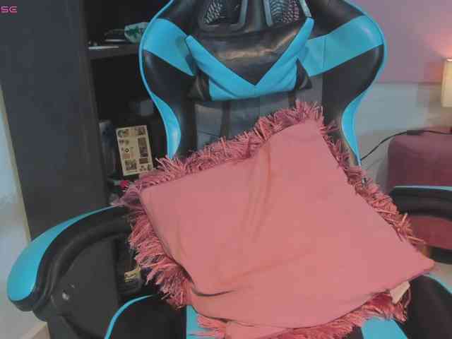 MariaFoxx webcam